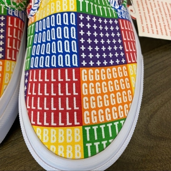 Vans‎ Pride Classic Slip On LGBTQ Sneaker Size 7.5 Women - Picture 11 of 13